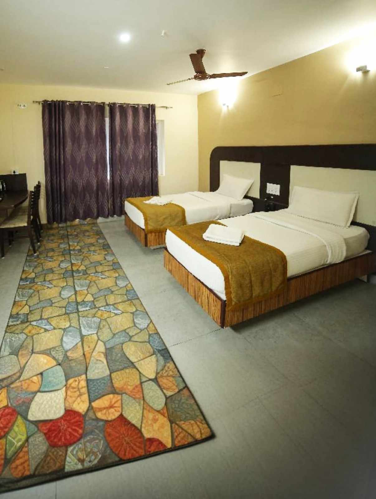 Deluxe Double Room main view