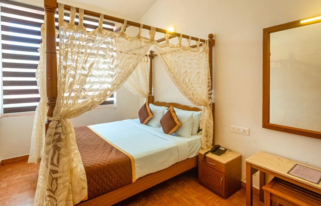 Luxury Cottage view 3