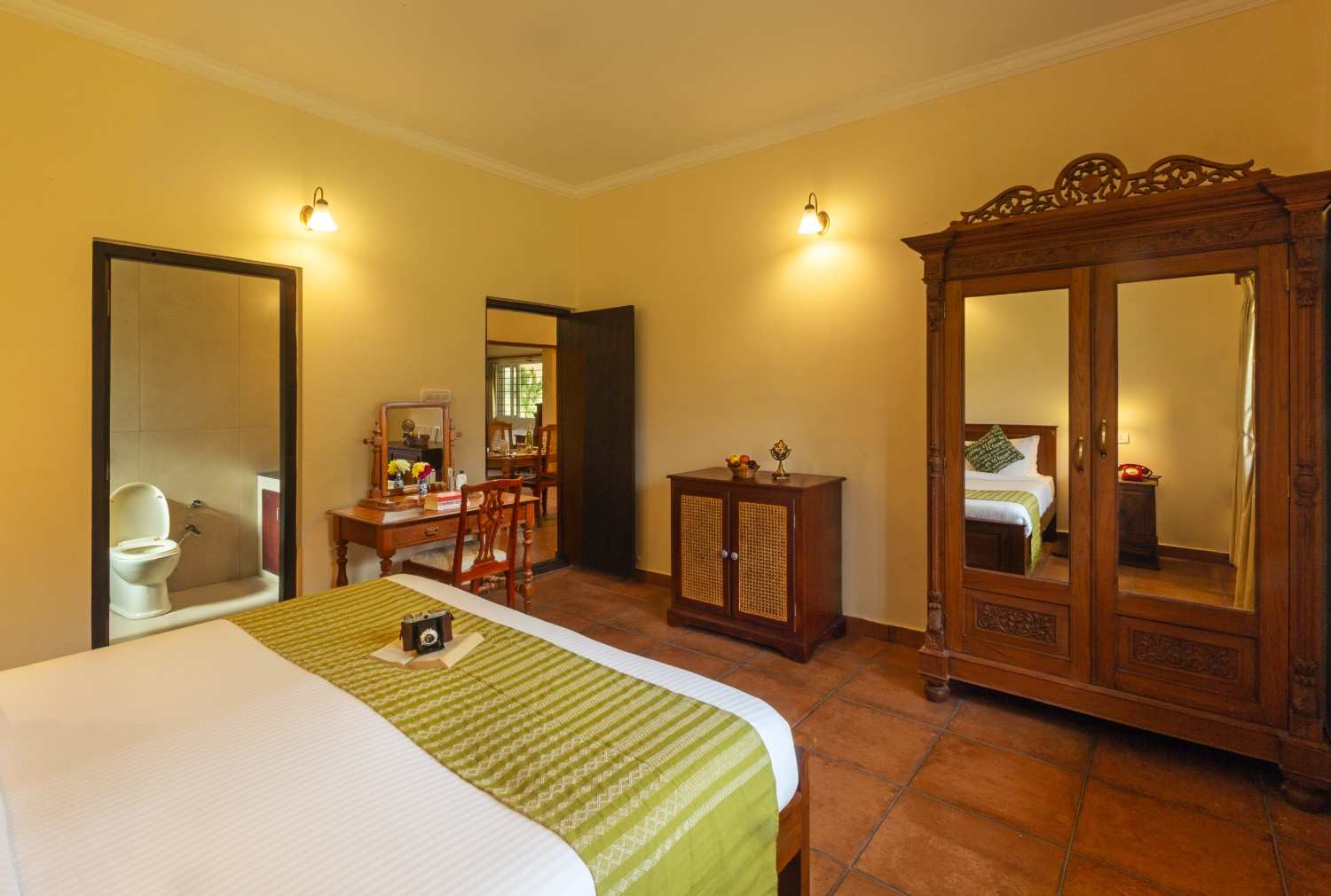 Sambar view 3