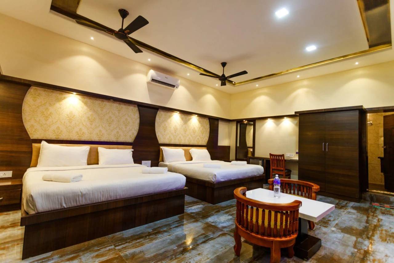 Corporate Suite Cottages view 2