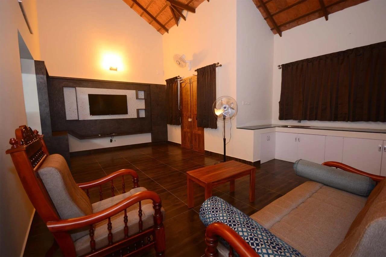 Family Villa Cottages view 3