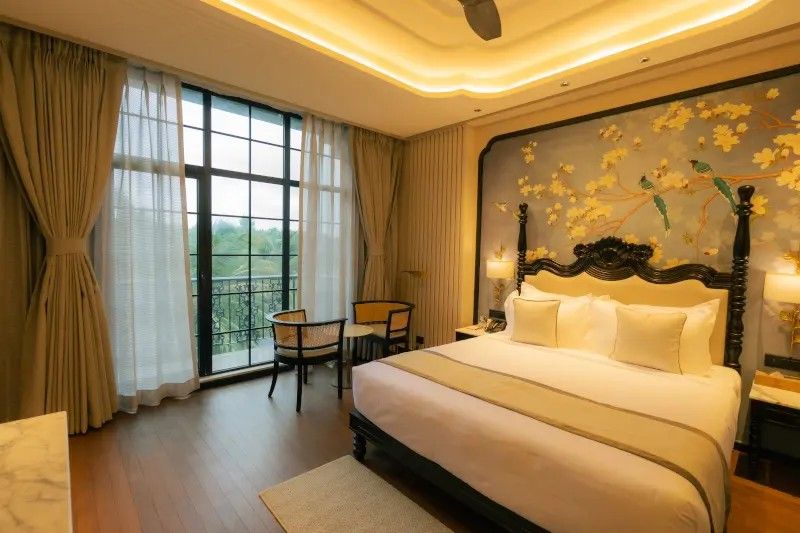Club Room view 2
